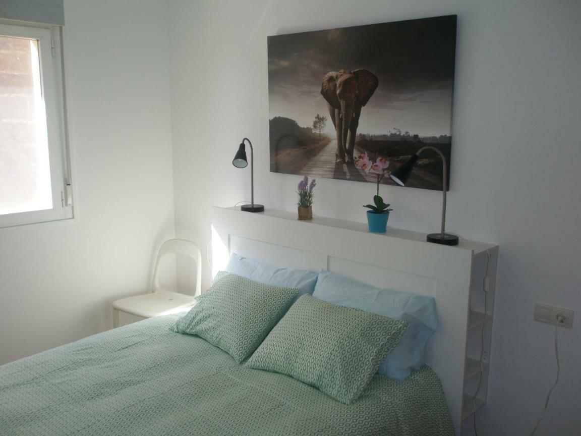 Bienvenidos A Vuestra Casa! Apartment Sansoain Bagian luar foto